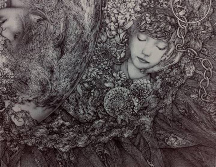 現代版画の革新者・山田彩加が描く生命の脈動と石版画の真髄