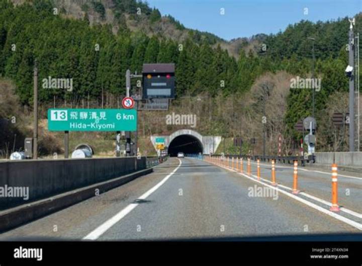 東海北陸道通行止め情報：原因と対策、迂回ルートを徹底解説